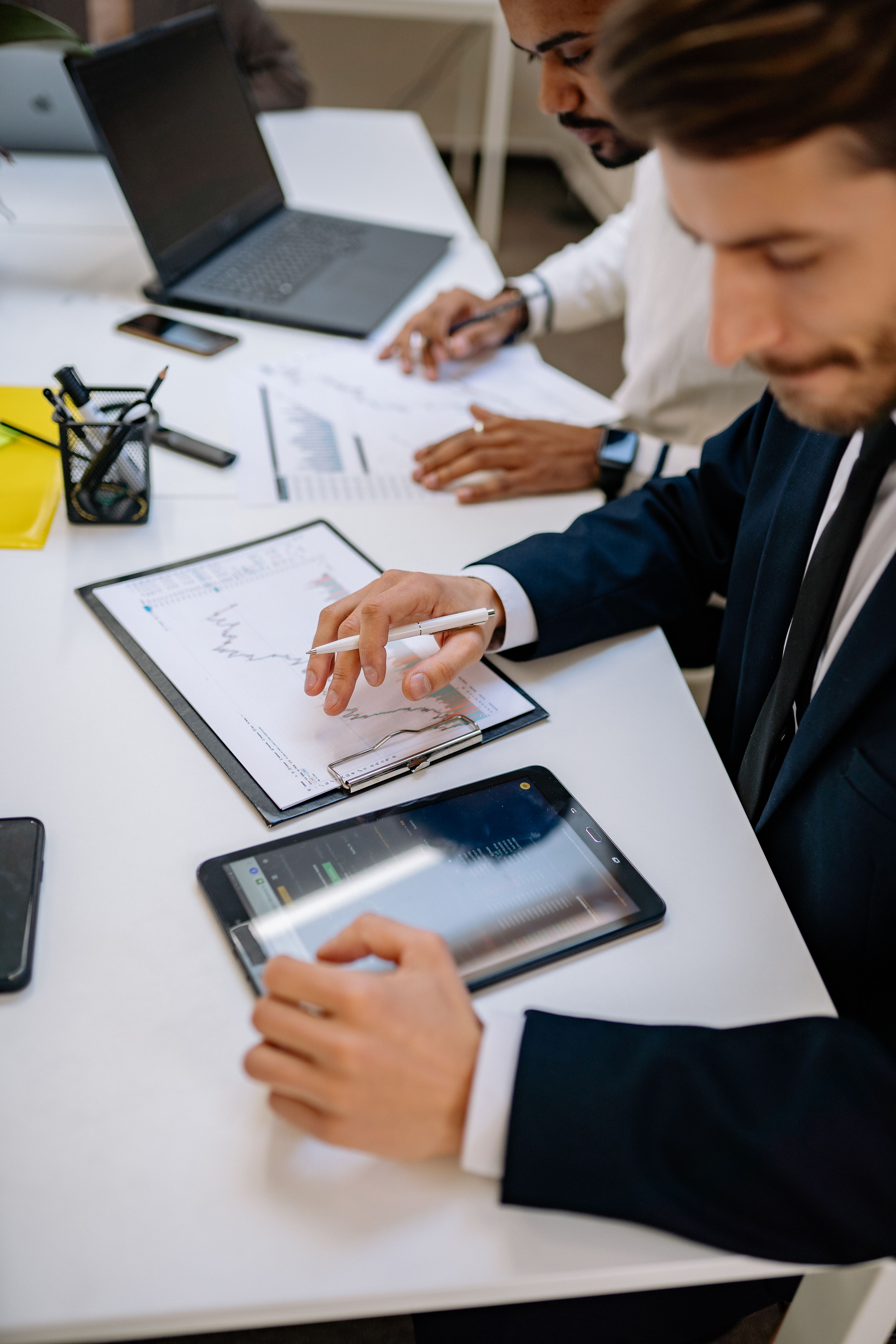 Affiliate marketing for business mobile apps