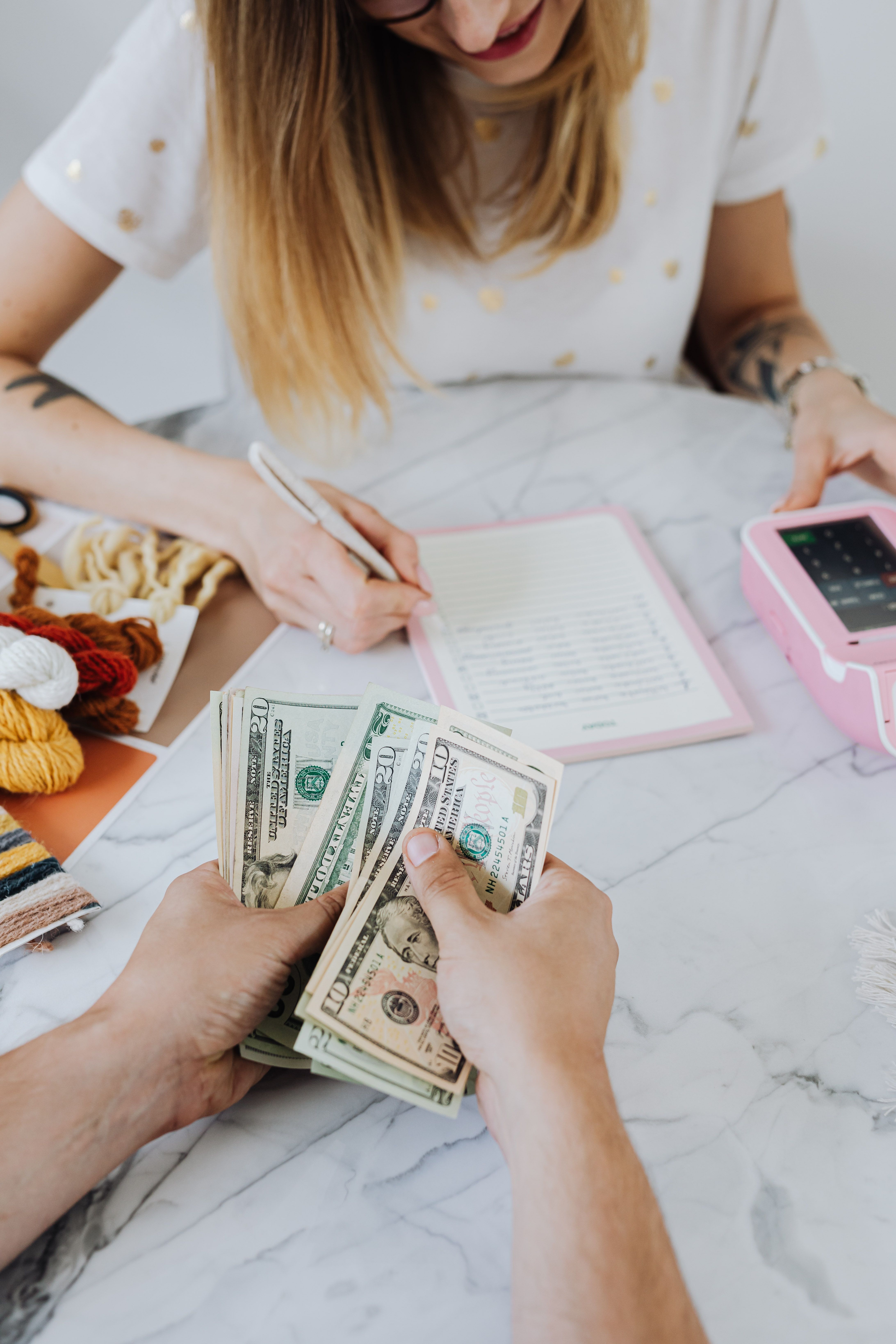 Affiliate marketing for finance mobile apps
