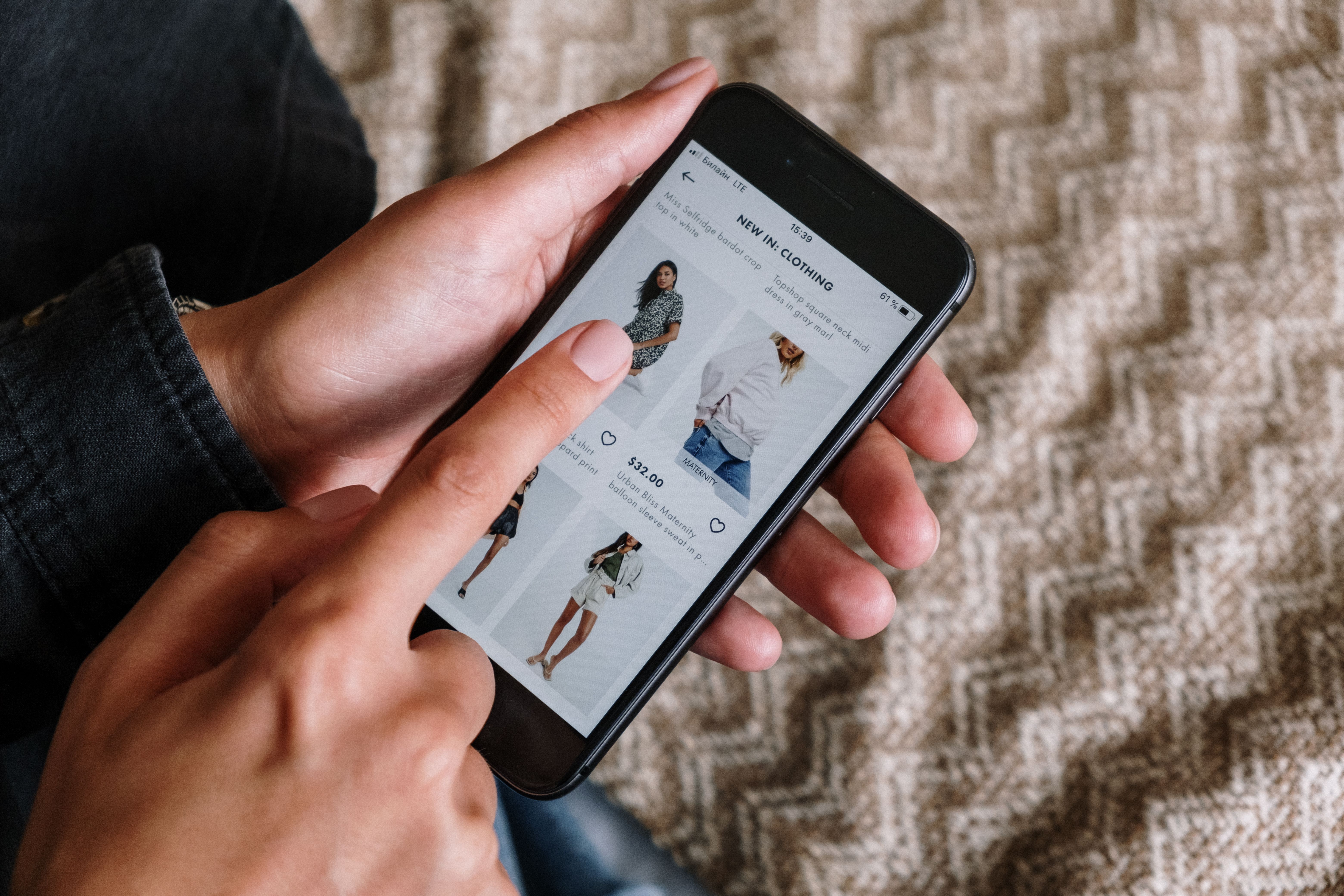 Affiliate marketing for shopping mobile apps